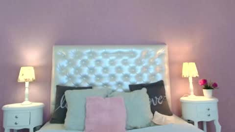 Scartlett online show from 09-13-25, 05:18