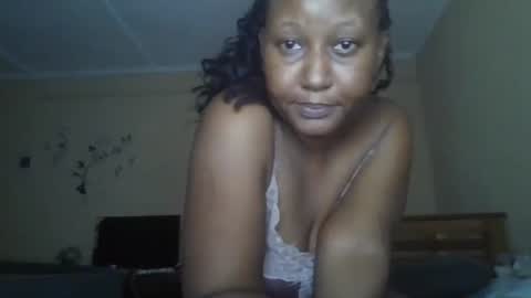 scarlet_25142359 online show from 10-04-25, 09:57