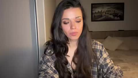Sophie online show from 06-26-26, 07:24