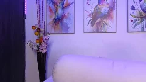 Scarlet online show from 12-18-25, 11:38