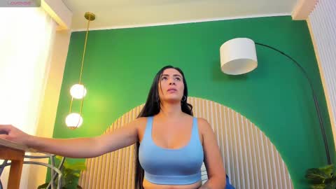 Scarlet Edwars online show from 09-15-25, 07:14