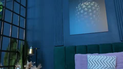 Scarlet Edwars online show from 10-01-25, 07:09