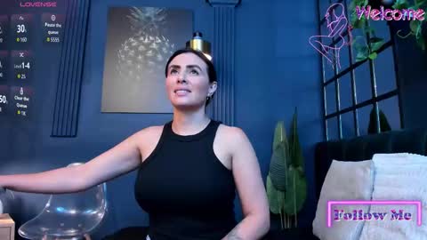 Scarlet Edwars online show from 02-24-26, 12:03