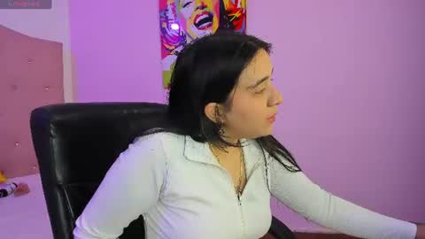 scarlet_hans online show from 06-18-26, 11:58