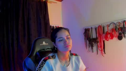 Snapshot of scarlet_kennedy98 chatting on 10-09-25, 10:19 scarlet taylor kennedy online show from 10-09-25, 10:19