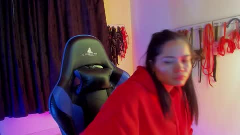 Snapshot of scarlet_kennedy98 chatting on 10-11-25, 07:56 scarlet taylor kennedy online show from 10-11-25, 07:56