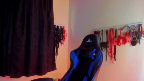 Snapshot of scarlet_kennedy98 chatting on 10-14-25, 10:10 scarlet taylor kennedy online show from 10-14-25, 10:10