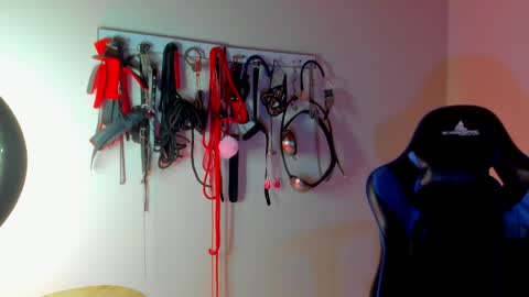 Snapshot of scarlet_kennedy98 chatting on 04-18-26, 07:58 scarlet taylor kennedy online show from 04-18-26, 07:58