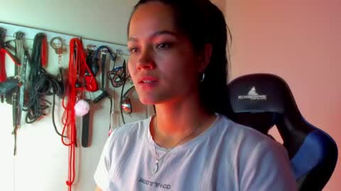 Snapshot of scarlet_kennedy98 chatting on 04-20-26, 08:32 scarlet taylor kennedy online show from 04-20-26, 08:32