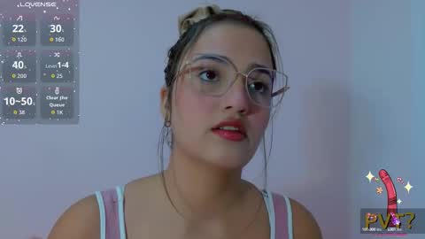 Scarlet  online show from 09-25-25, 04:27