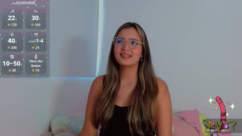 Scarlet  online show from 10-17-25, 08:44