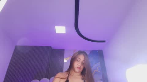 Scarlet  online show from 03-25-26, 12:00