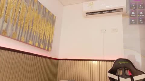 scarlet_vixen_ online show from 02-14-26, 03:03