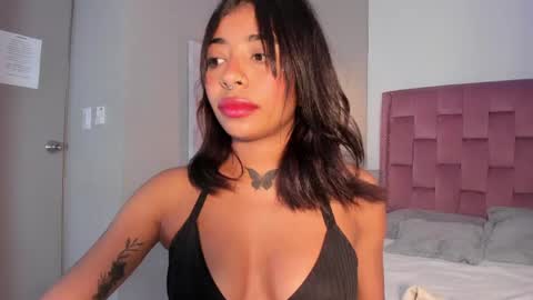 scarlet_vixen_ online show from 05-10-26, 05:45