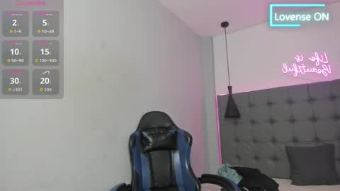 scarlet online show from 05-09-26, 02:28
