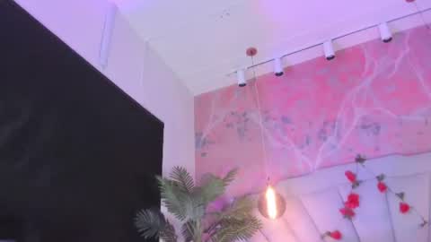 Scarlet Dayana online show from 06-18-26, 12:09