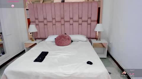 Scarlet online show from 01-05-26, 08:45