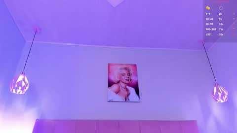 Scarlet  online show from 09-26-25, 10:19