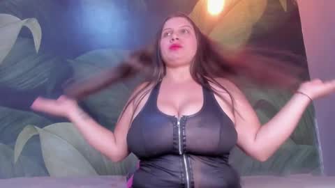 Snapshot of scarleth_blonde chatting on 02-28-25, 03:26 SCARLETH online show from 02-28-25, 03:26