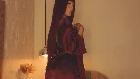 Snapshot of scarleth_lux_ chatting on 12-14-25, 11:42 Scarleth online show from 12-14-25, 11:42