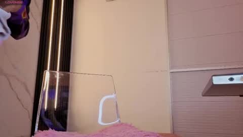 I am  Scarleth  Check mi profile online show from 10-17-25, 12:08