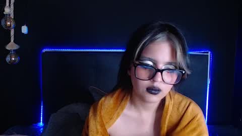 SCARLETH online show from 03-10-25, 10:04