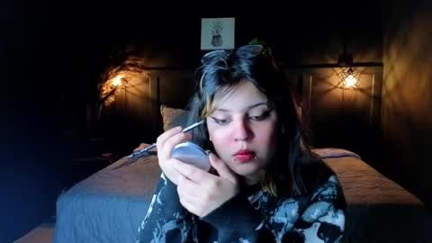 SCARLETH online show from 09-30-25, 01:54