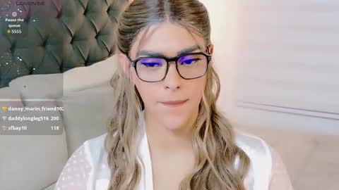 Snapshot of scarleth_sweety chatting on 02-13-26, 01:23 scarleth_sweety online show from 02-13-26, 01:23