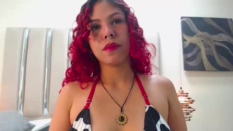 scarlethjonnes online show from 02-07-26, 05:49