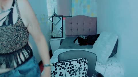 S C A R L E T online show from 01-07-25, 02:51