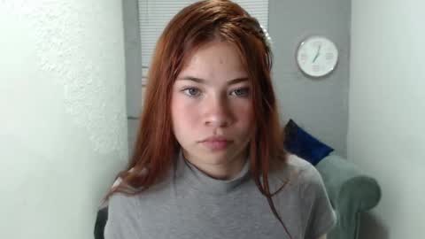 scarlethsexy69 online show from 10-06-25, 12:24