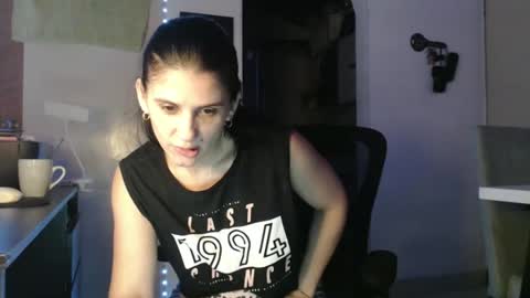 scarletmoons online show from 03-20-26, 06:51