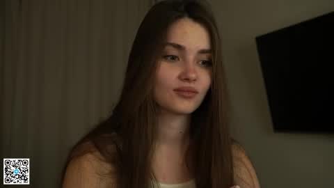 Scarlet online show from 12-22-25, 08:39