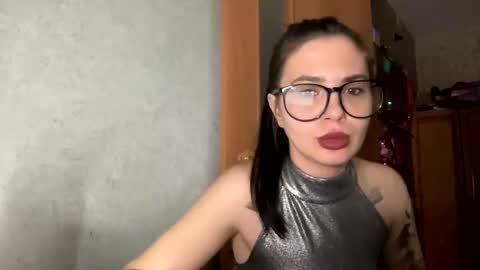 scarletpetal online show from 01-26-25, 10:34