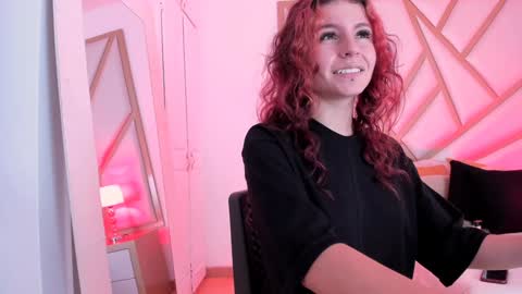 Scarlet online show from 12-25-24, 04:32