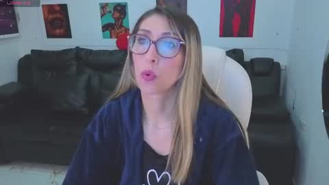 Scarlett online show from 06-19-26, 11:36