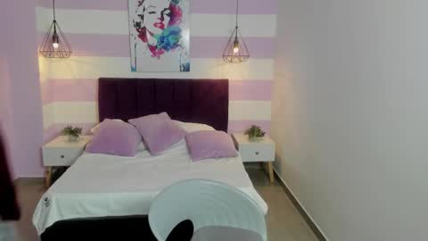 Scarlett online show from 11-06-25, 01:45