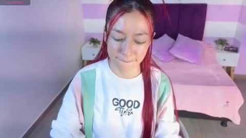 Scarlett online show from 11-24-25, 01:22