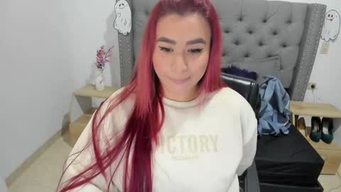 Scarlett Anaiz online show from 01-05-26, 09:29