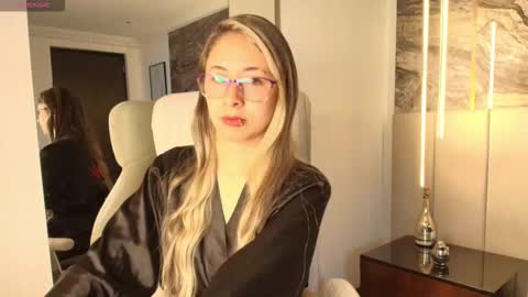 Scarlett  online show from 03-20-26, 11:59