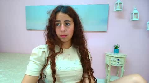 Scarlett online show from 05-25-26, 12:33