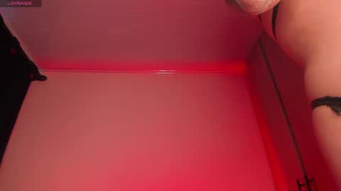 SCARLETT COLLINS online show from 05-14-26, 11:17