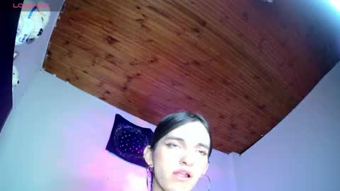 Snapshot of scarlett_crastrawberry chatting on 03-16-26, 05:28 scarlet online show from 03-16-26, 05:28