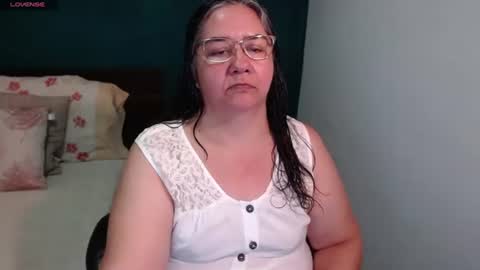 Scarlett  online show from 06-23-26, 01:58