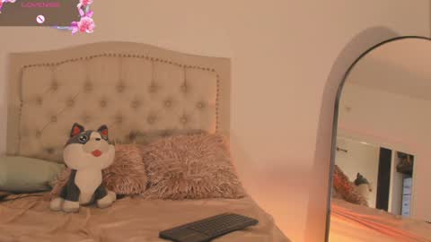 Scarlett Grand online show from 01-31-25, 06:02