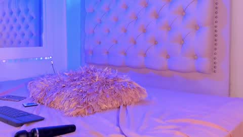 Scarlett Grand online show from 03-08-25, 08:35