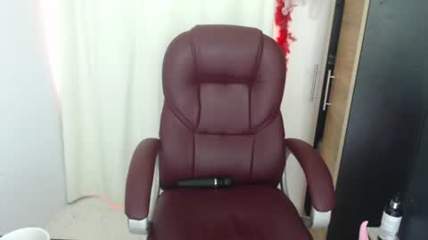 scarlett_mill online show from 06-11-26, 03:54