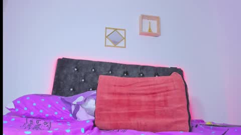 Scarlett  online show from 10-03-25, 03:36