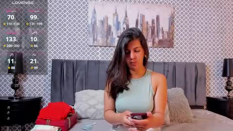 Snapshot of scarlett_moore_ chatting on 01-10-25, 01:52 Scarlett online show from 01-10-25, 01:52