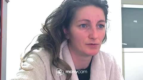 scarlett_queen01 online show from 03-05-25, 03:08